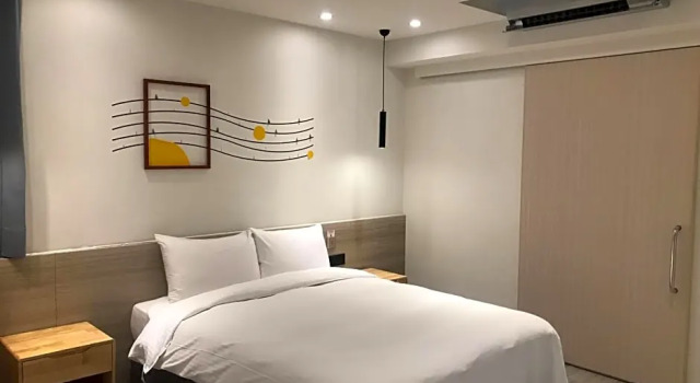 Двухместный номер Standard Green Hotel - Chiayi