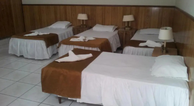 Четырёхместный номер Standard Hotel Manantiales El Salvador