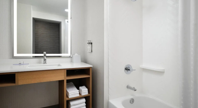 Номер Standard Holiday Inn - Cincinnati - Liberty Way by IHG