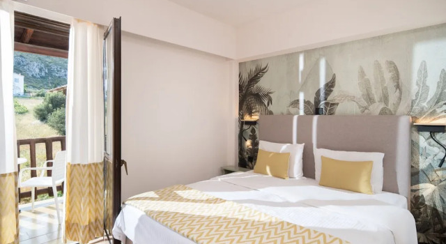 Апартаменты c 1 комнатой с балконом и с видом на горы Monemvasia Green Apartments