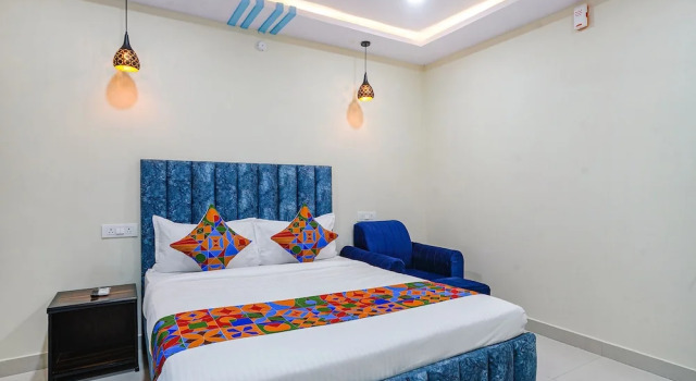 Номер Premium FabHotel Grand Broholic - Nr Hitech City
