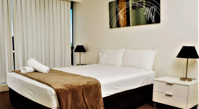 Seacrest Beachfront Apartments Gold Coast, Забронировать Апартаменты/квартира Серферс-Парадайс Голд-Кост, рядом с Пляж Баддс
