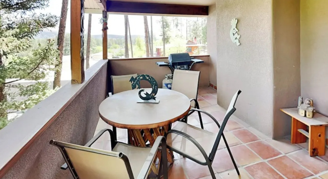 Коттедж с 2 комнатами с балконом The Bungalow by Ruidoso Vacation Rentals