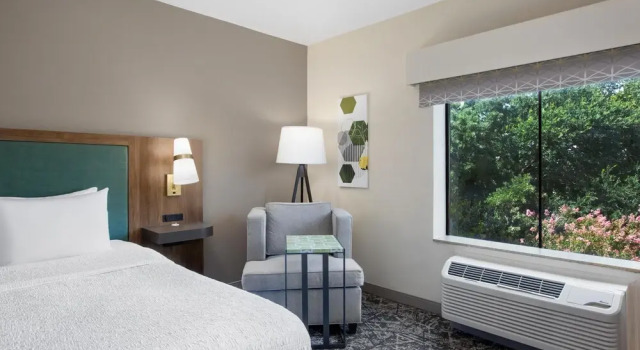 Семейный номер Standard Hampton Inn & Suites Dallas-Arlington North-Entertainment District