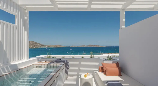 Двухместный номер Deluxe с балконом и с видом на море Aegean Colors Paros