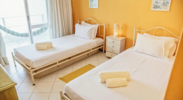 Pineapples Angra Portogalo Wonderful Beach House in Angra dos Reis for up to 8 People, 预订 酒店 安格拉多雷斯 Costa Verde