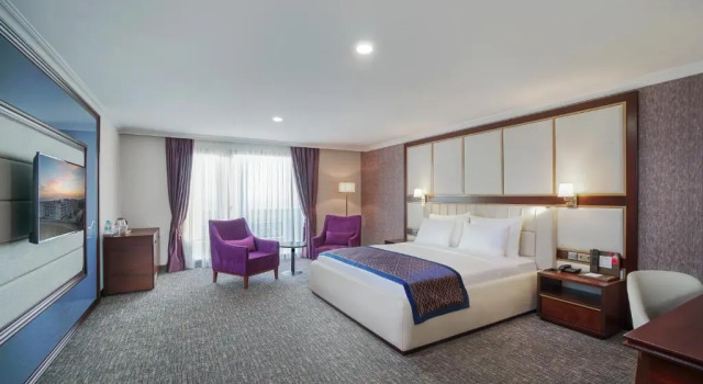 Двухместный номер Premium с видом на окрестности Ramada Plaza by Wyndham Silivri