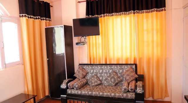 OYO 12195 Home 2RK Moutain View Mashobra