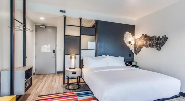 Двухместный номер Standard Aloft Dallas Arlington Entertainment District