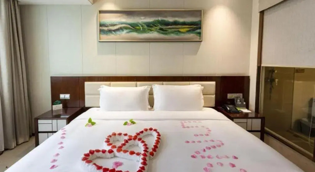 Xingtai Yuehai Hotel, Book Hotel Haikou Hainan