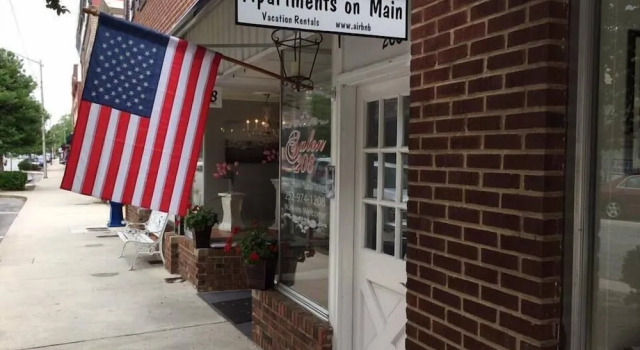 Little Inn on Main, Buchen Sie Pension Washington North Carolina