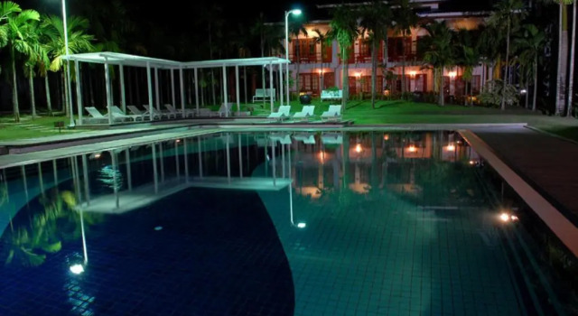 Номер Standard с видом на бассейн Myanmar Life Hotel