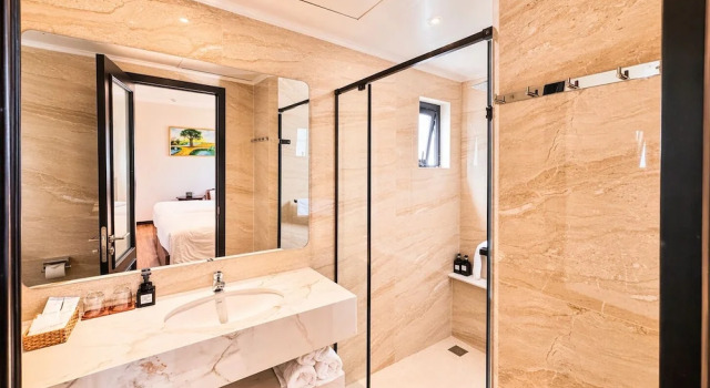 Трёхместный номер Deluxe Bon Ami Hotel - Thiên Xuân