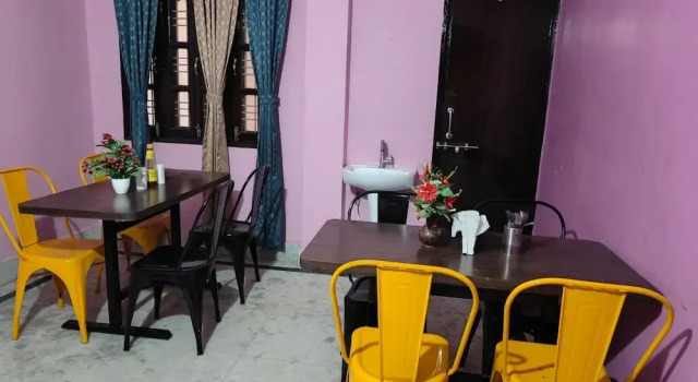 Anand Homestay, Buchen Sie Hotel Bodh Gaya Bihar