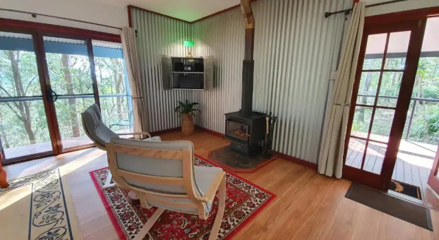 Heaven in the Hills, Book Hotel Maleny Sunshine Coast