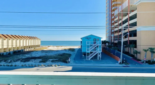 Номер Standard Lani Kai Village 211 by ALBVR - Beautifully Remodeled Condo with Indirect Gulf views from Balcony