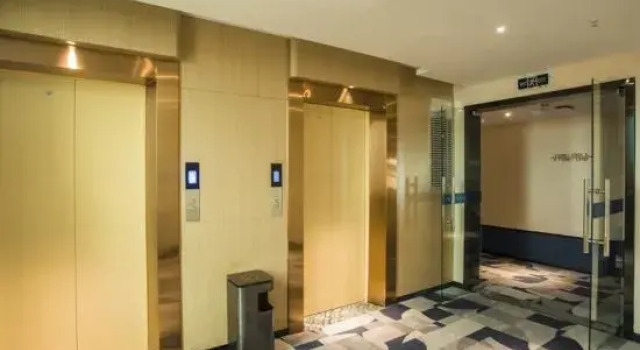 Yunduo Shangpin Hotel, Book Hotel Hotels in Jian with a Pool, Swimming Pool