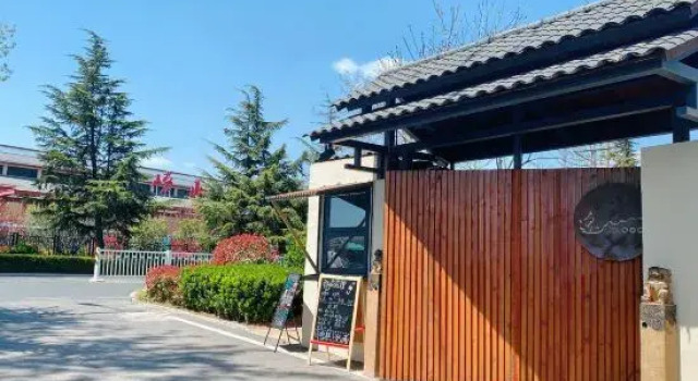 YaoShan Homestay (Qingdao Laoshan Scenic Area), Prenota Hotel Hotel a Shandong con parcheggio, Parcheggio