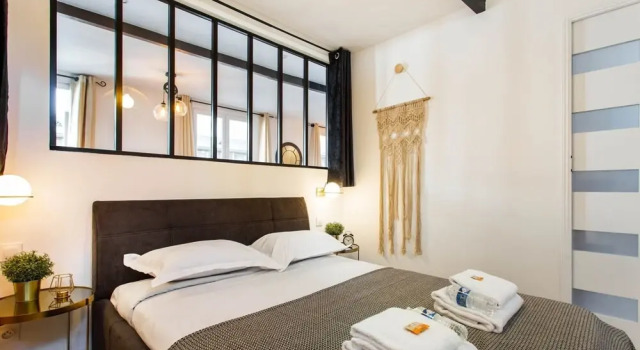 Апартаменты Exquisite Duplex - 6P - Montorgueil