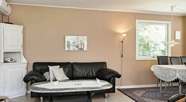 Quirky Holiday Home in Bornholm With Barbecue, Reserva ahora Hotel Rønne Bornholm
