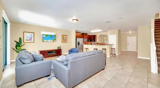 6BR Family Home w Private Pool BBQ Netflix