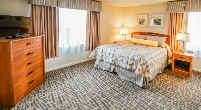 Четырёхместный семейный номер Standard с 2 комнатами Sea Mist Resort