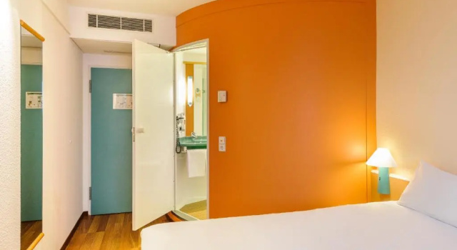 Двухместный номер Standard ibis Berlin Dreilinden