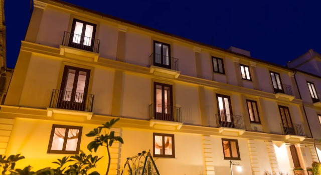 B&B Palazzo Mantegna, Book Bed and Breakfast Gioiosa Ionica Calabria
