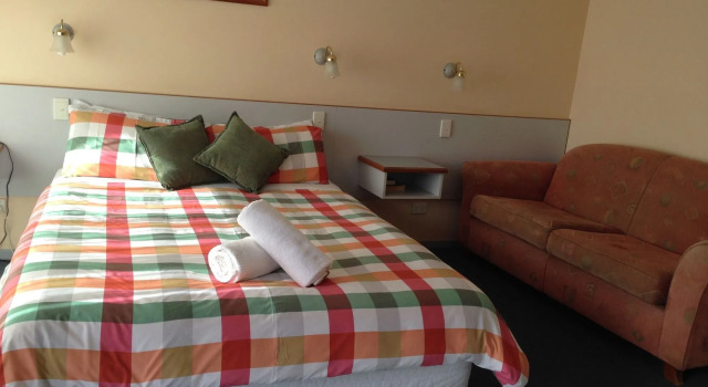 Coachman Motel and Holiday Units, Book Motel Cowes Phillip Island