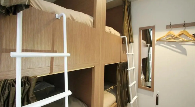 Четырёхместный номер Standard Oak Hostel Sakura