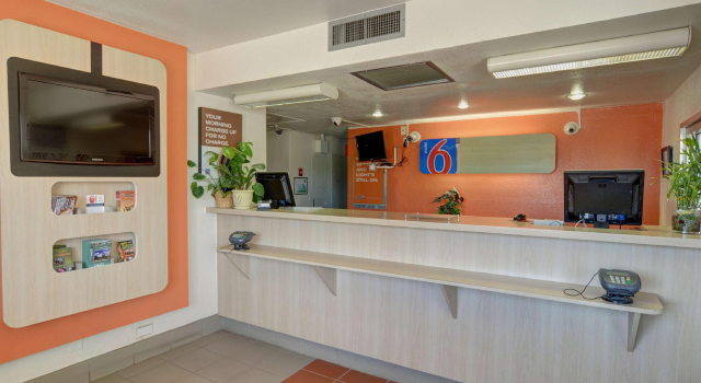 Motel 6 Casper, Забронировать Мотель Каспер 