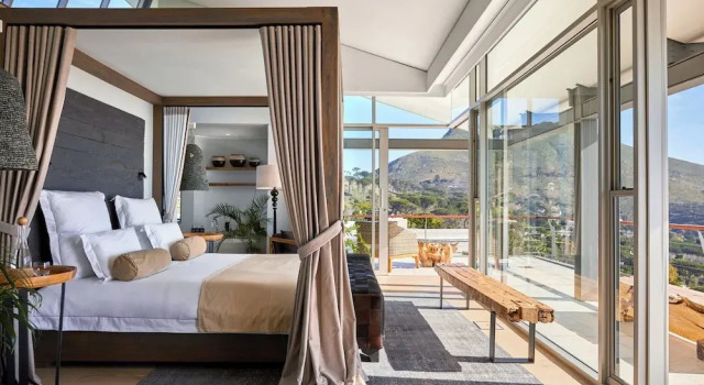 Люкс Deluxe Atzaró Cape Town
