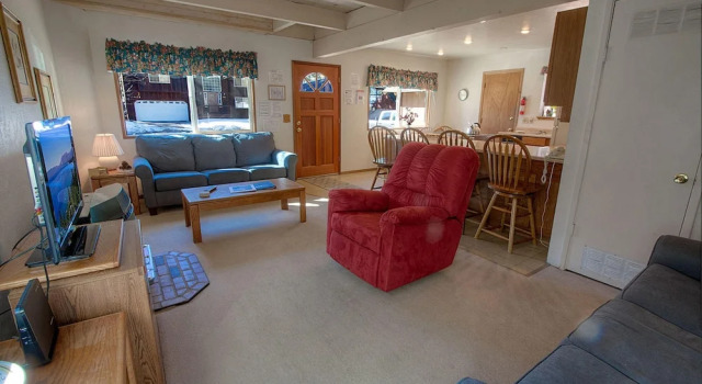 Meadow View Chalet by Lake Tahoe Accommodations, Забронировать Шале Виллы Саут-Лейк-Тахо, Вилла
