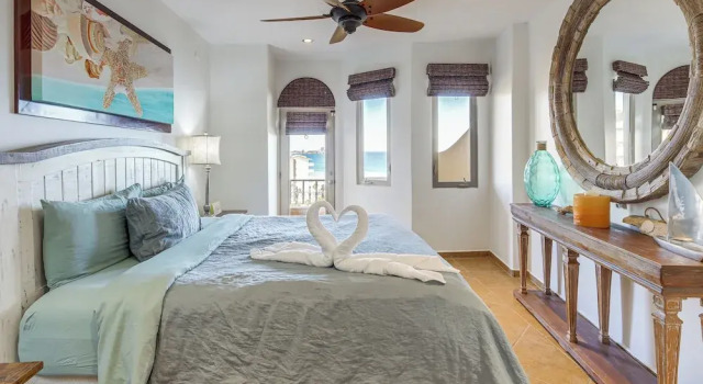 350 Sq Ft Balcony: Oceanfront Puerto Peñasco Villa, Book Villa SPA-hoteller i Sonora, SPA