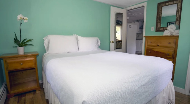 Шестиместный коттедж с 3 комнатами Hamptons Vacation Inn