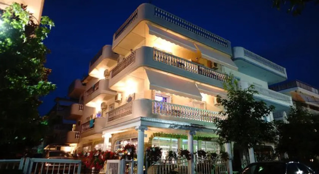 Hotel Ouza 1
