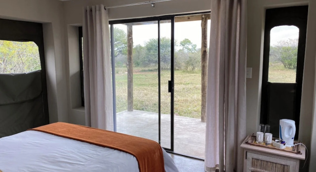 Номер Luxury Sunset Lodge & Safaris