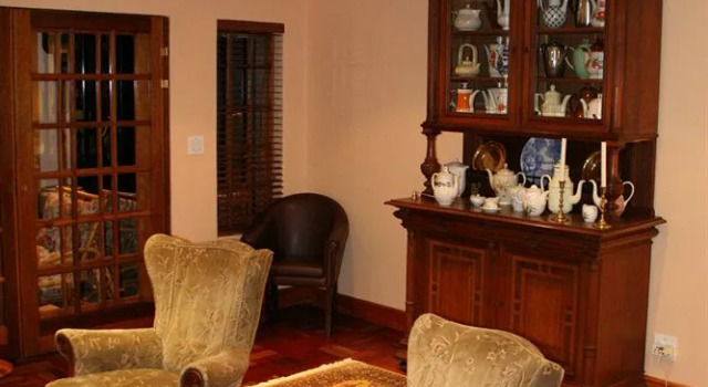 Woodlands Guest House, Забронировать Гостевой дом Отели Кейптауна с бассейном, Бассейн