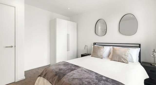 2 Bed-sleeps 4-balcony-family Friendly, Забронировать Отель Лондон Большой Лондон, рядом с Театр Royal Stratford East