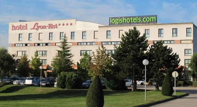 Logis Lyon Est Porte de l'Ain, Rezerwuj Hotel Miribel Ain