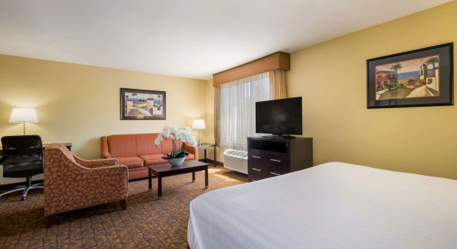 Двухместный люкс Best Western Escondido Hotel