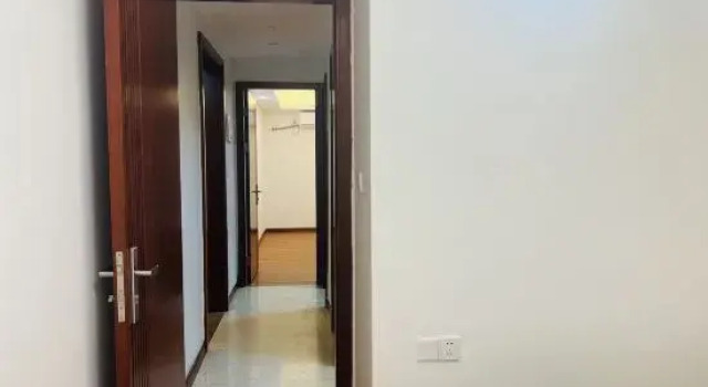 Трёхместный люкс с 3 комнатами с видом на сад Kaifeng Apartment Hotel Country Garden Shili Silver Beach