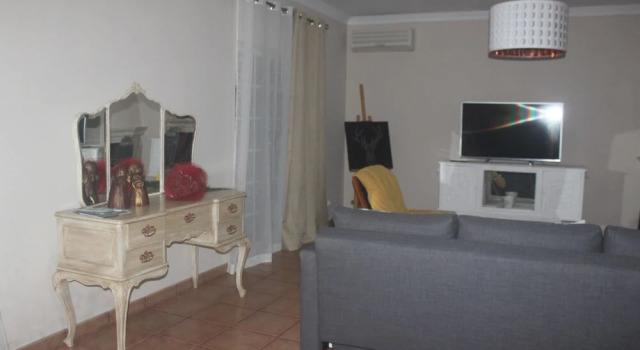 House With 3 Bedrooms in Brejos de Azeitão, With Private Pool, Furnish