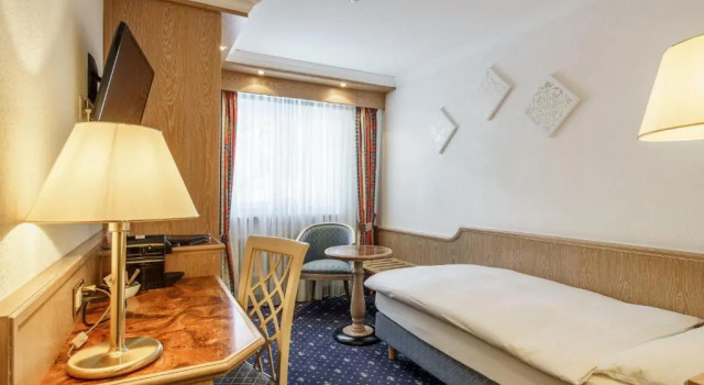 Одноместный номер Standard Hotel Alpenroyal