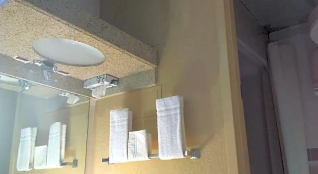 Номер Standard Holiday Lodge & Suites