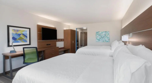 Двухместный номер Standard Holiday Inn Express & Suites Lake Havasu - London Bridge by IHG