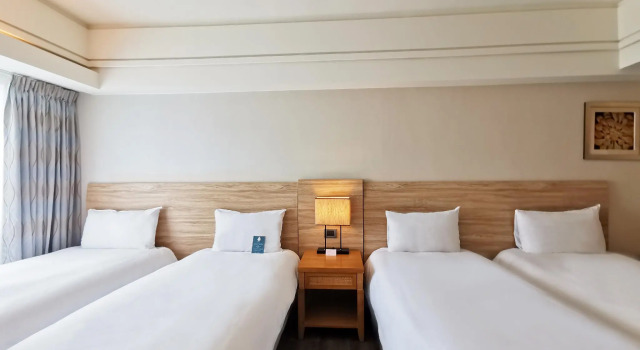 Номер Superior Azure Hotel