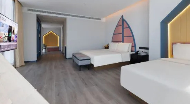 Семейный люкс Yantai Bajiaowan University Town China Jian Atour Hotel