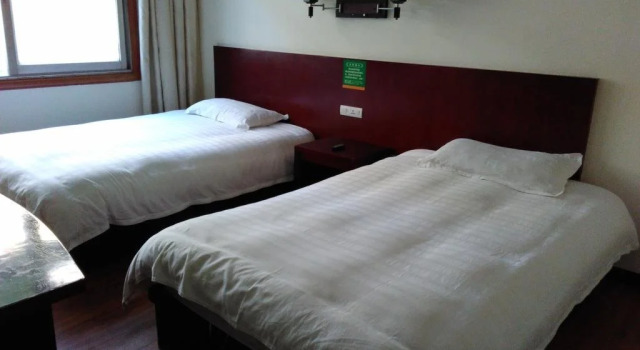武当山木樱客栈, Prenota Hotel Shiyan Hubei