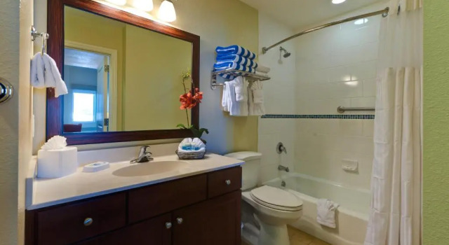Номер Standard Club Wyndham Oceanside Pier Resort